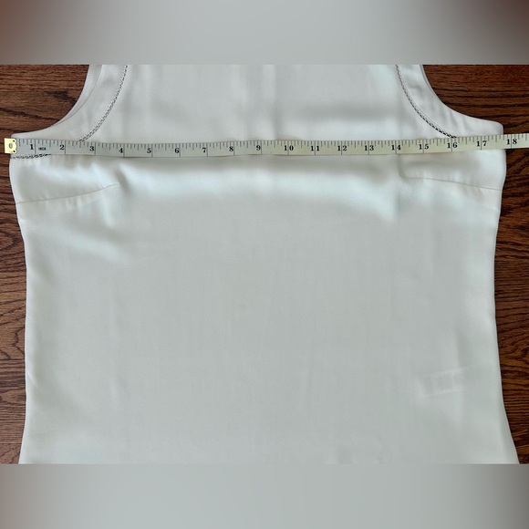 White House Black Market Sleeveless Women’s Top - Picture 6 of 7